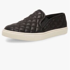 Steve Madden Ecentrcq Quilted Sneakers